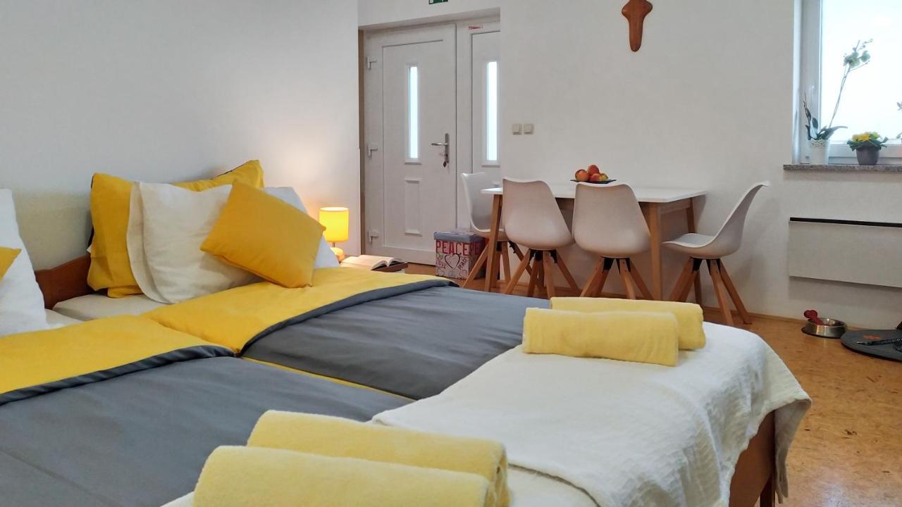 Apartments Vinska Trta Catez ob Savi Luaran gambar